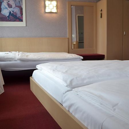Hotel Hospiz Tubinga Esterno foto