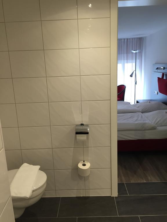 Hotel Hospiz Tubinga Esterno foto